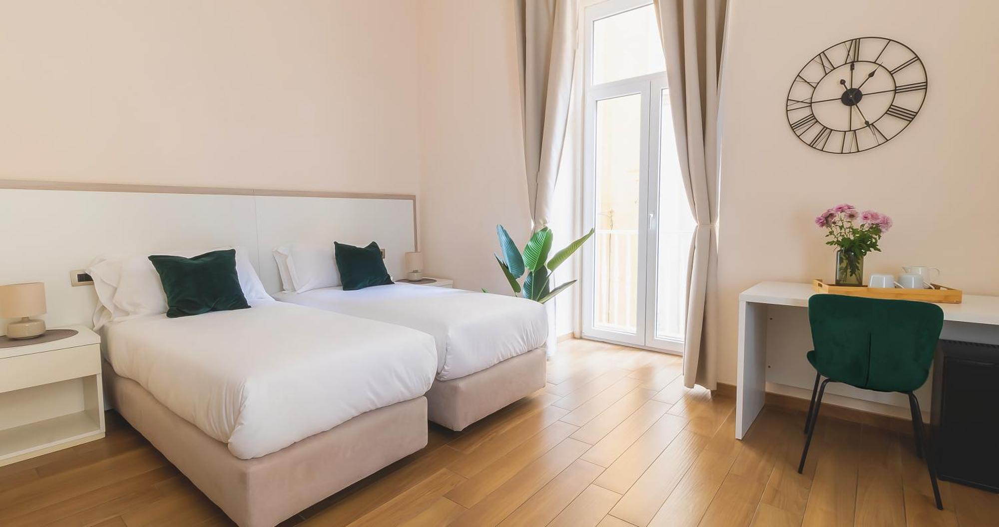 Musto Suites & Rooms ナポリ エクステリア 写真